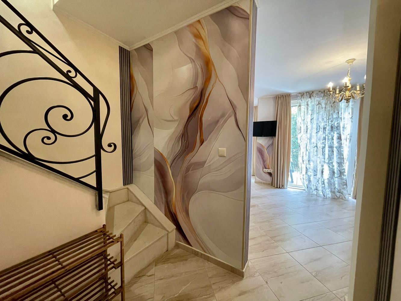 Luxury Maisonette with Garden in an Elite Complex – Comfort and Relaxation Near the Sea
