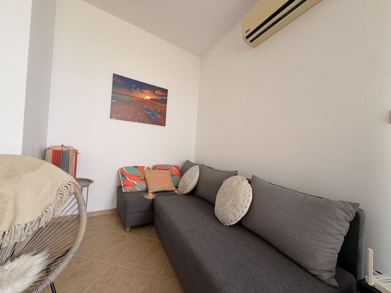 First Line with a Beautiful Sea Panorama – Spacious One-Bedroom Apartment with Two Terraces