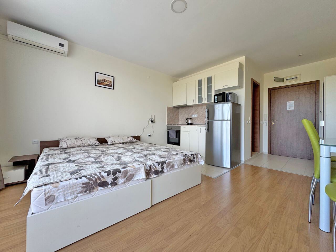 Spacious Studio in an Excellent Complex Near the Aquapark in Sunny Beach – Ready for Use or Investment