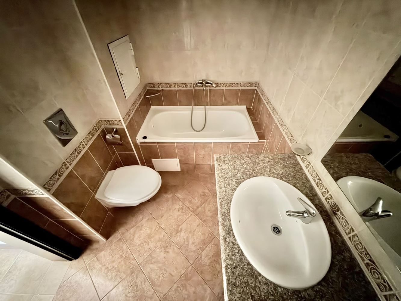 First Line in Pomorie – One-Bedroom Apartment in a Luxury Complex near the South Beach