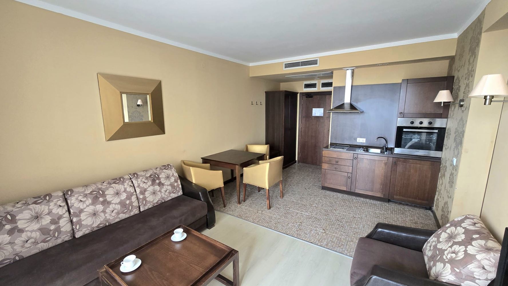 Elegant One-Bedroom Apartment in a Luxury Complex with Premium Amenities in Sunny Beach