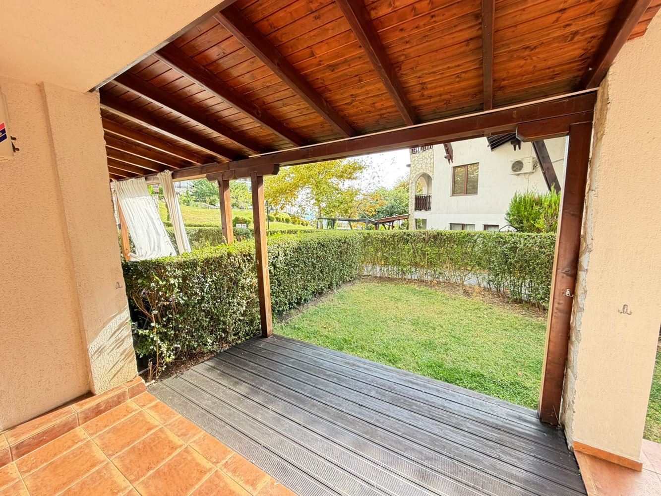 Seafront Apartment with Direct Beach Access in Sveti Vlas – Private Garden Attached to the Apartment
