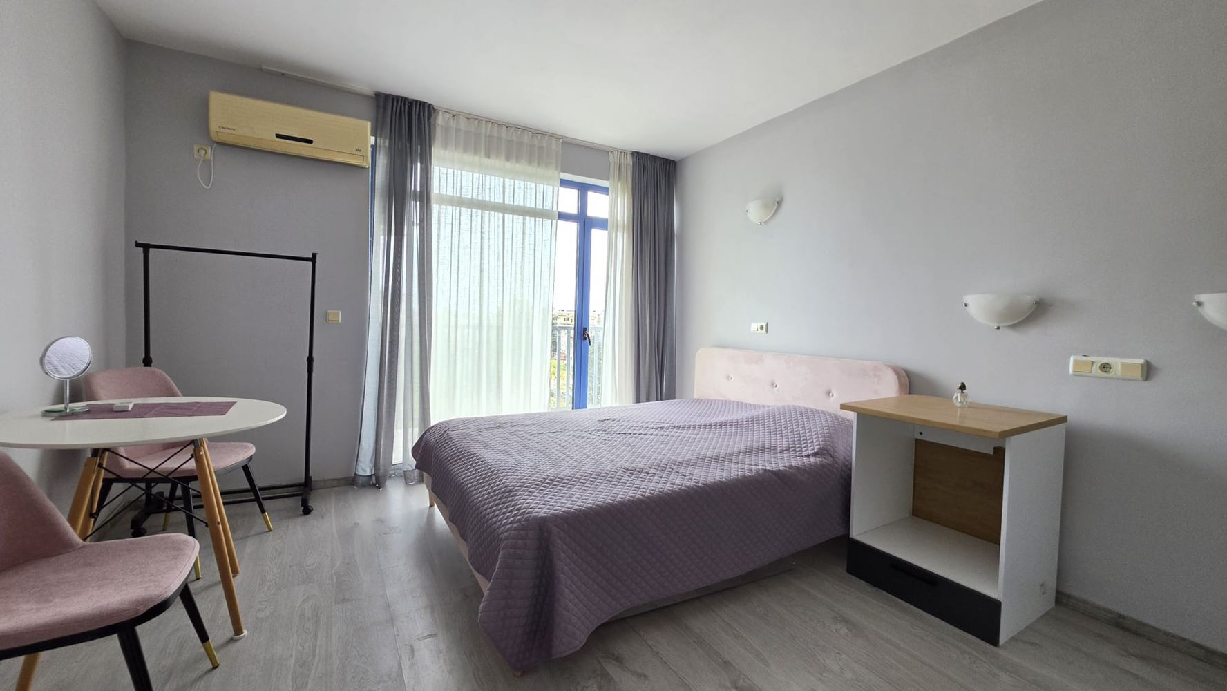 Studio in Sunny Beach, 300 m from the beach – excellent location and amenities
