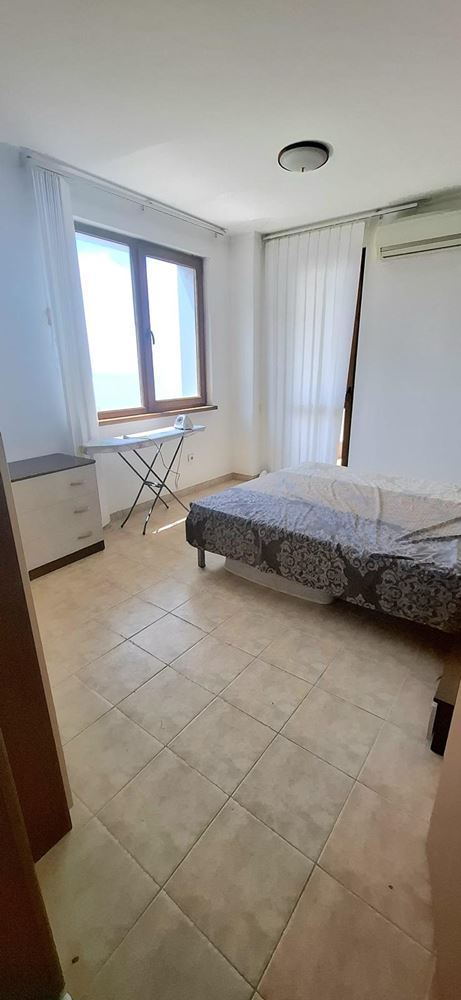 Three-room apartment on the first line with frontal sea view in Pomorie. With underground parking space!