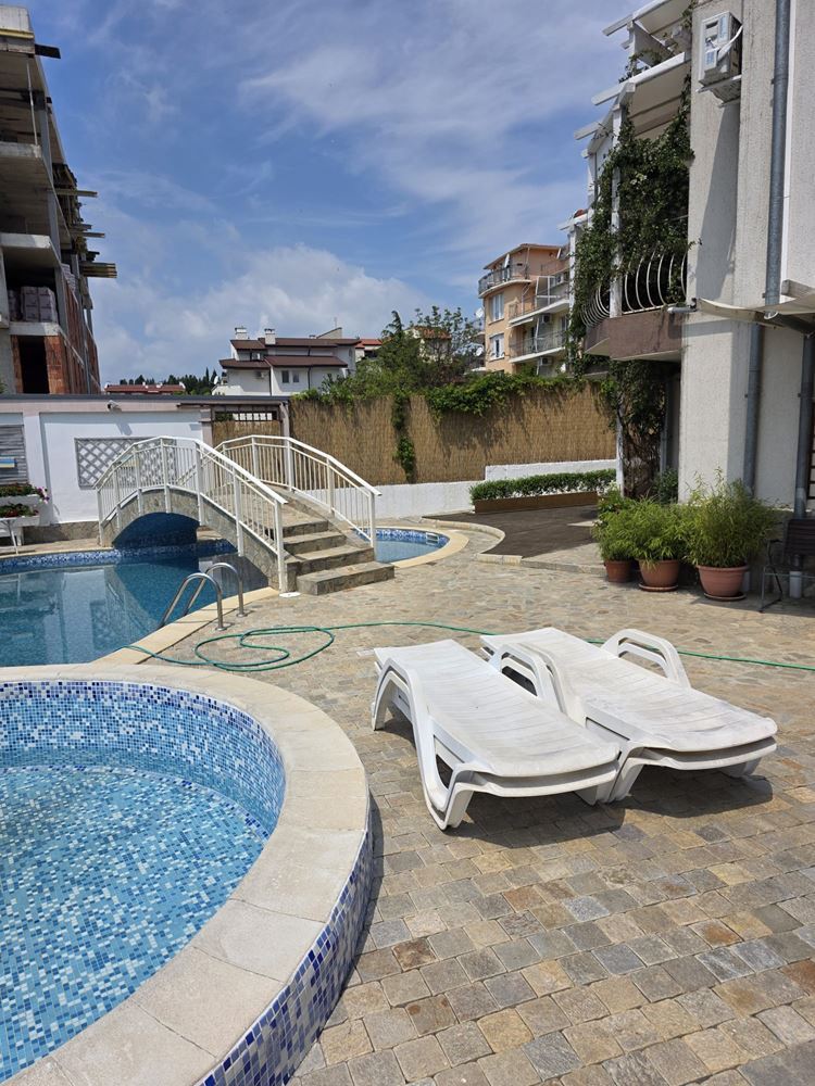 Two-Bedroom Ground Floor Apartment in Sveti Vlas – Comfort, Light, and Close Proximity to the Sea