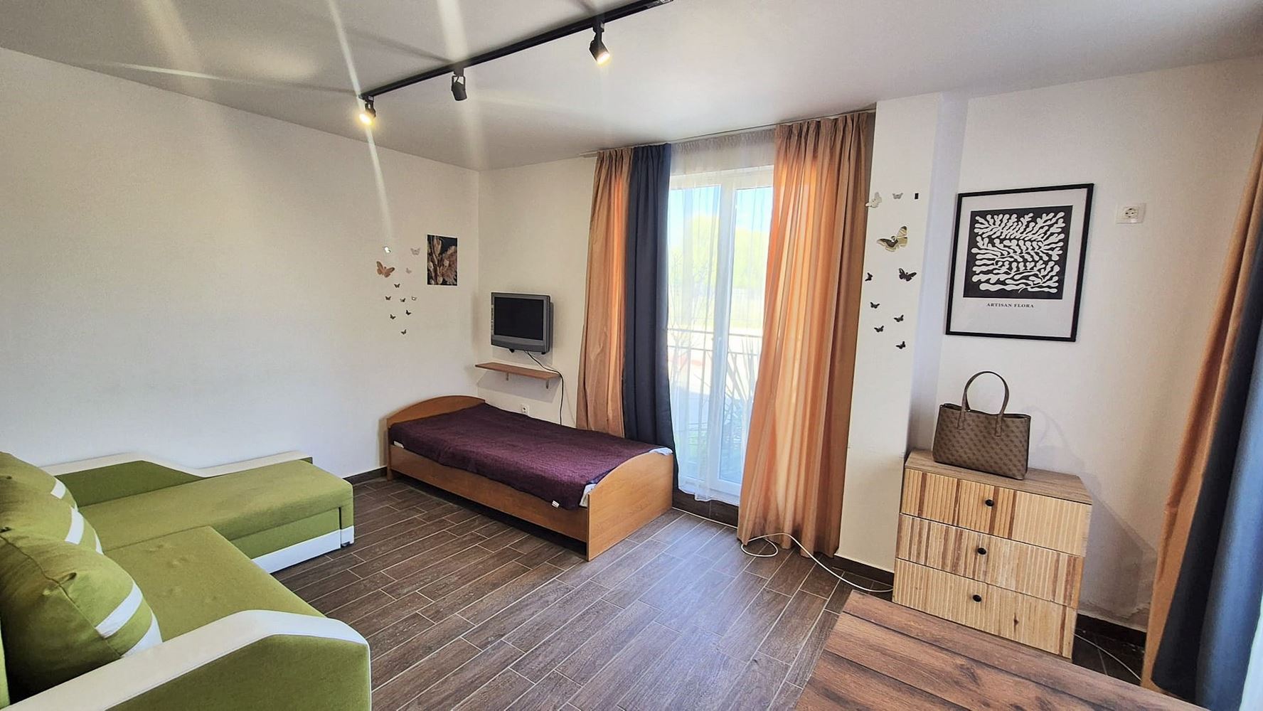 Spacious studio with low maintenance fee in Sunny Beach – excellent location and ready to use