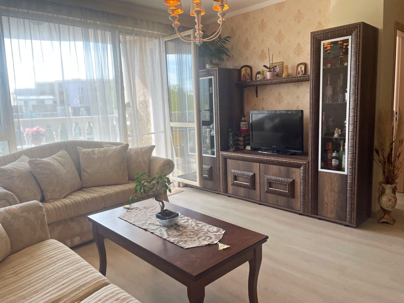 Spacious Two-Bedroom Apartment 100 Meters from the Beach in Nessebar
