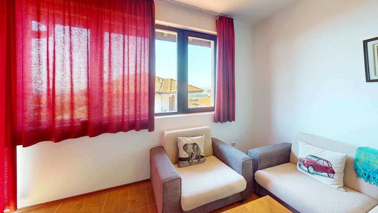Spacious One-Bedroom Apartment with Sea Views in the Sunny Beach Area