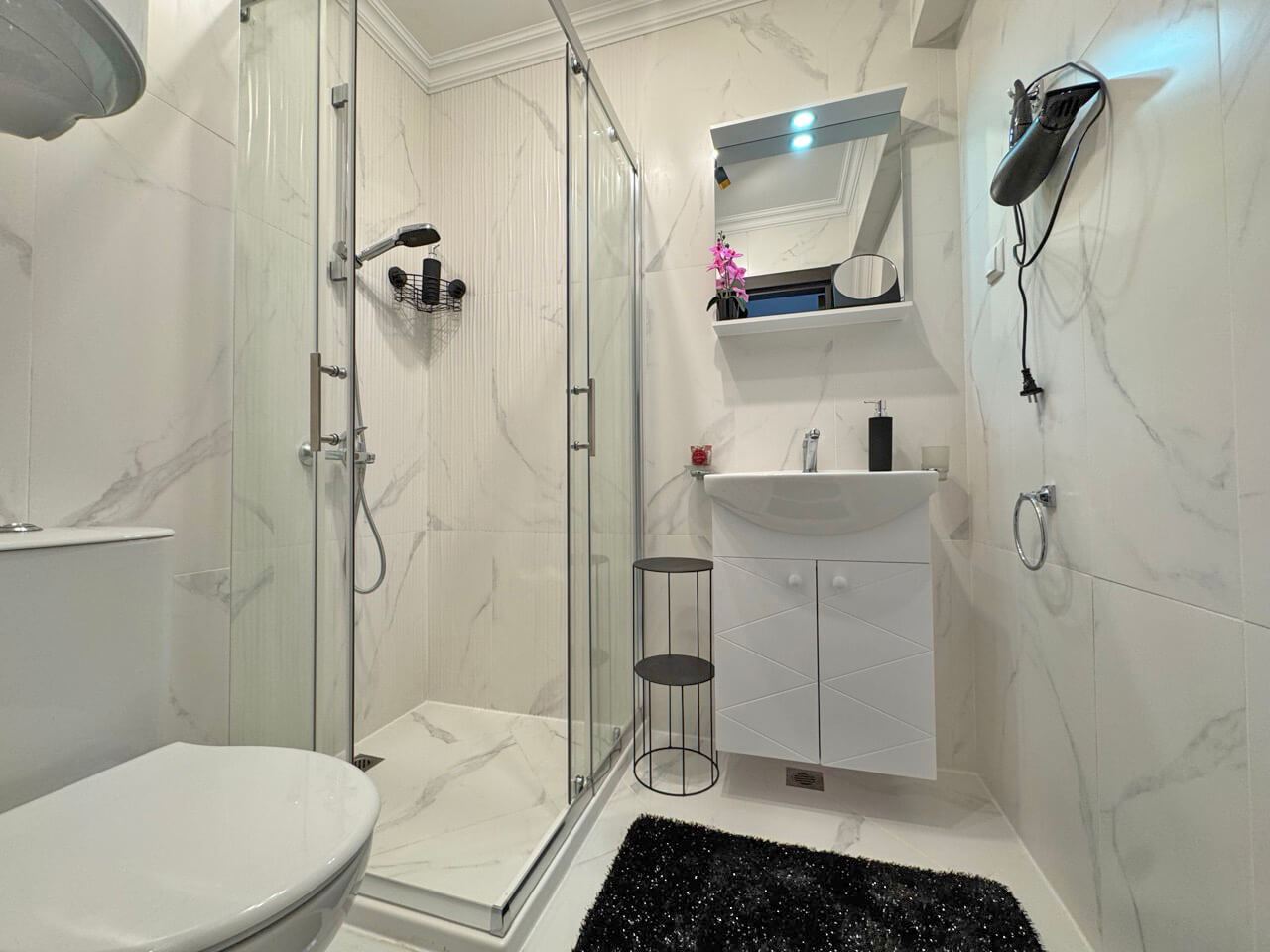 Spacious apartment with two bedrooms in a modern complex in Sveti Vlas – comfort between the sea and the mountains