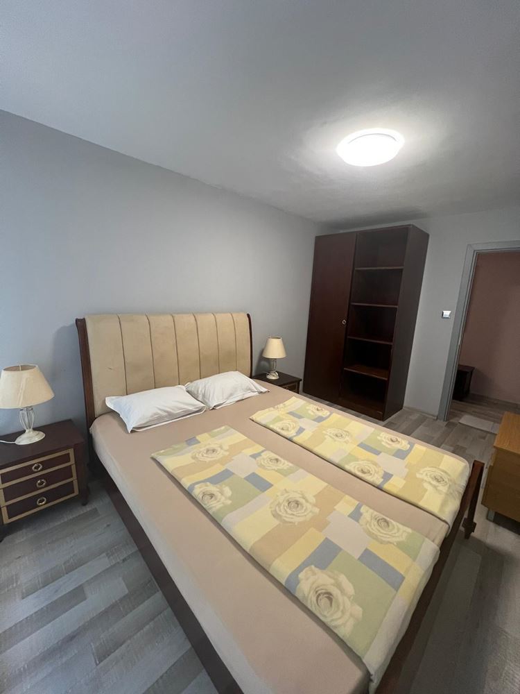 Spacious Apartment with Private Garden and Parking Space Near Cocoa Beach in Sunny Beach