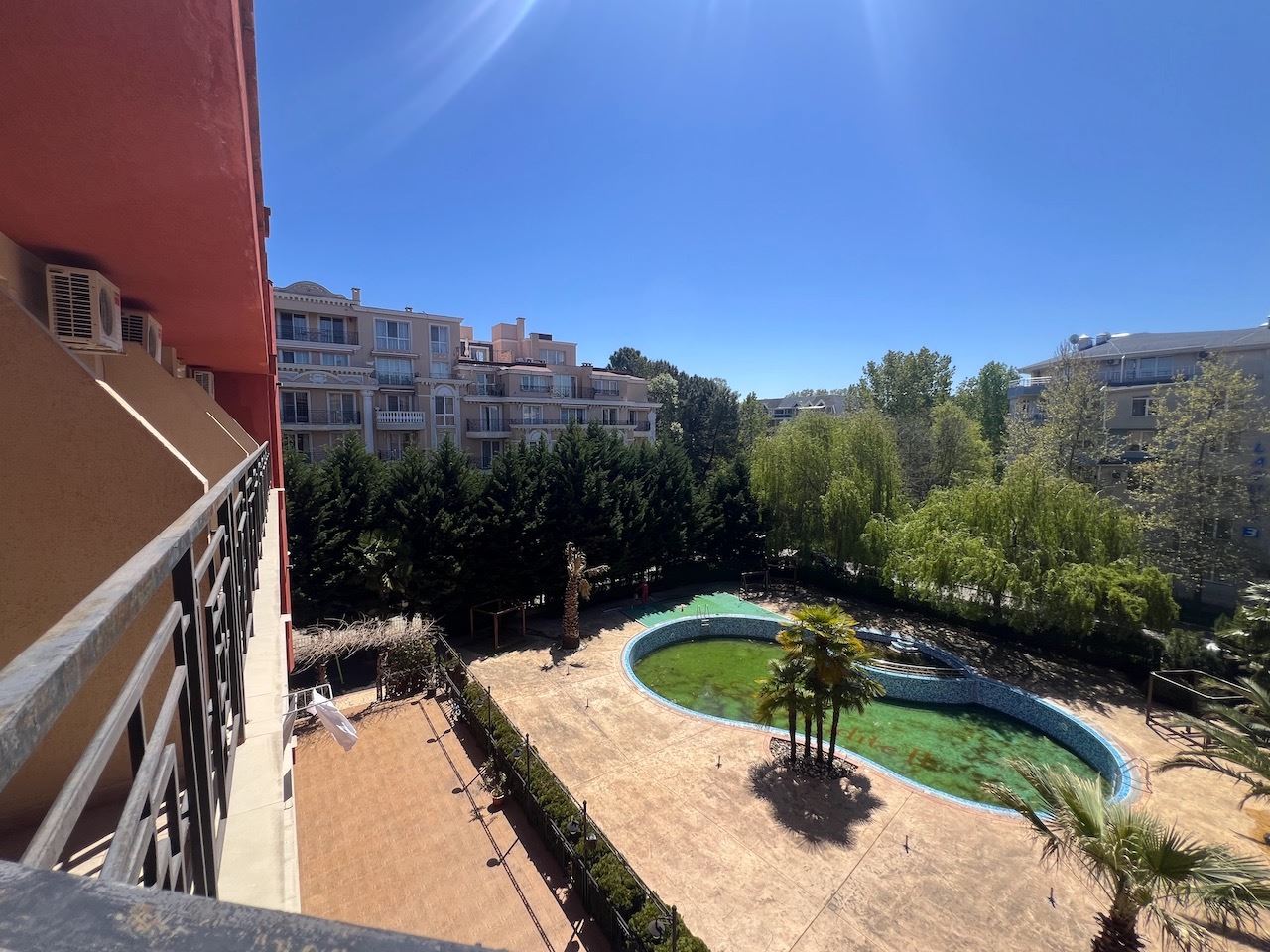 Comfortable studio with pool view in Sunny Beach – fully furnished and ready to use