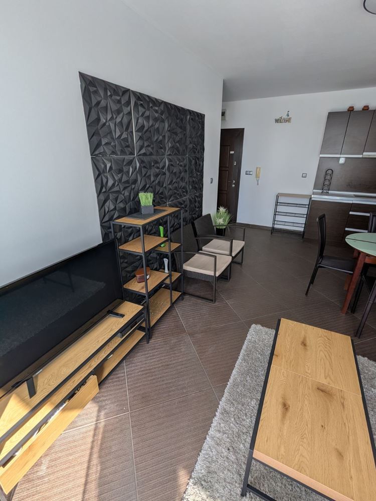 Cozy one-bedroom apartment with partial sea view in Nessebar