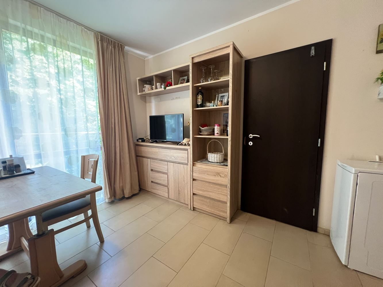 Attractive One-Bedroom Apartment Surrounded by Greenery in a Club Complex in Sunny Beach