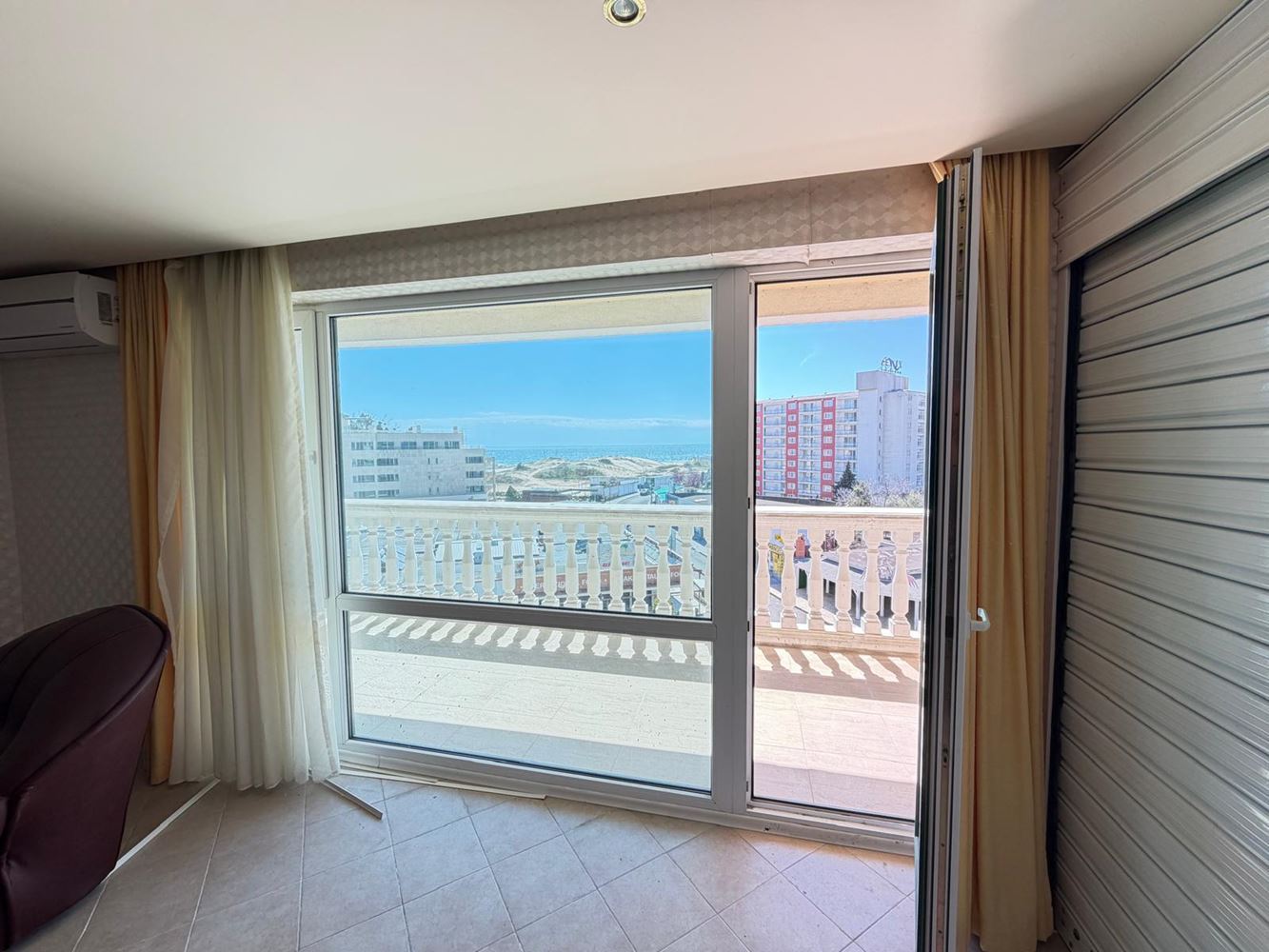 Luxury two-bedroom apartment with sea view 100 meters from the beach in Sunny Beach