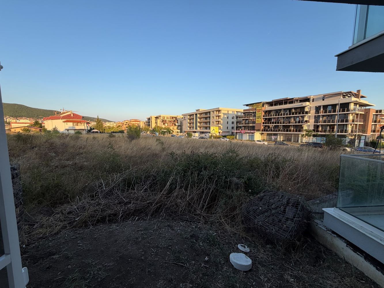 Compact studio in Sveti Vlas – 500 m from the beach, complex with swimming pool and parking