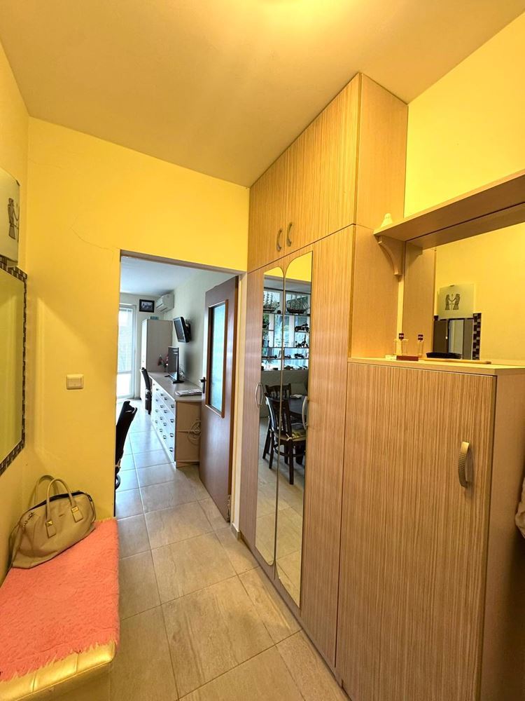 Spacious and cosy studio in the heart of the Old Town of Pomorie – only 50 metres from the beach
