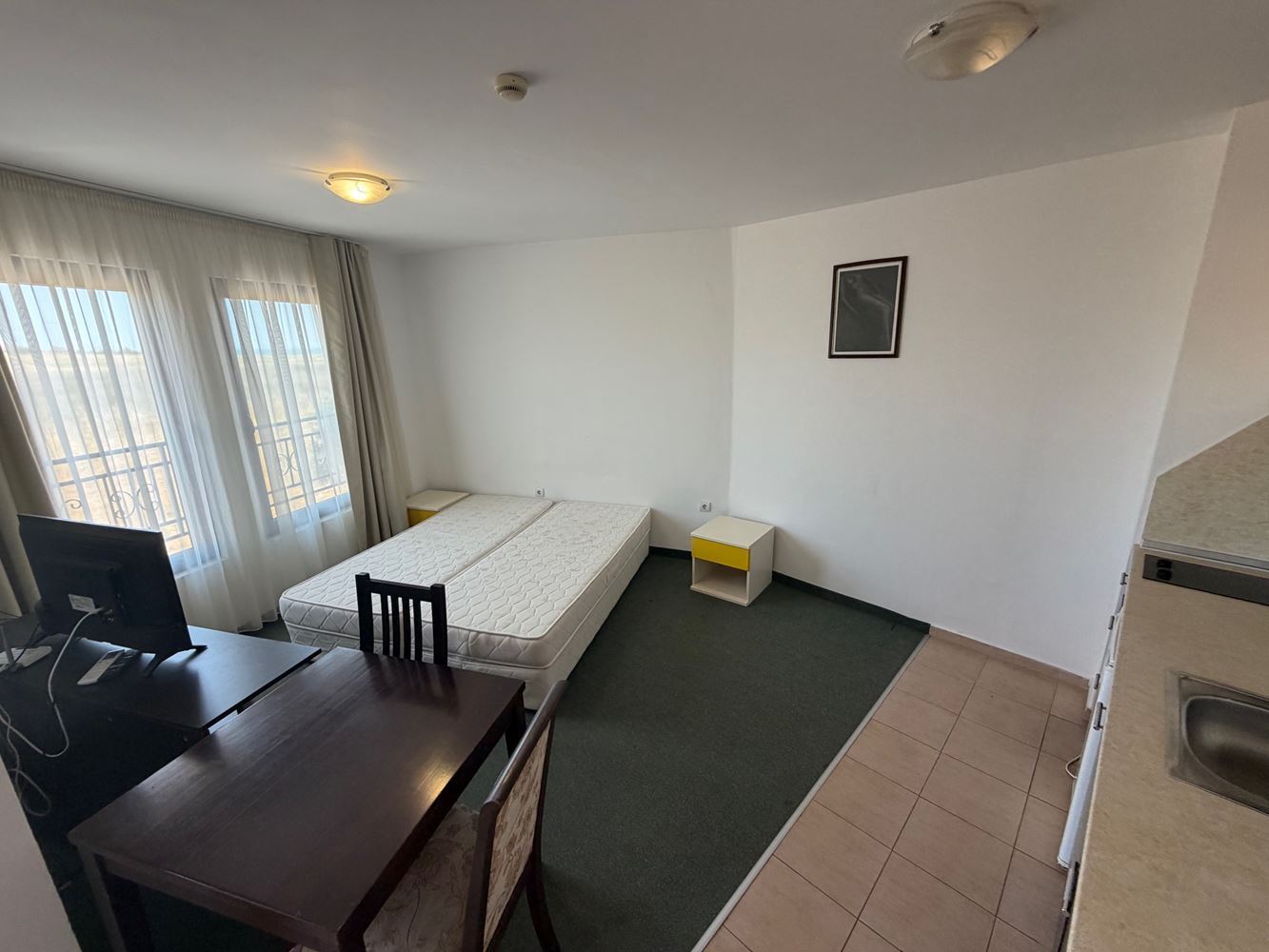 Spacious studio with sea view in a prestigious complex in Aheloy