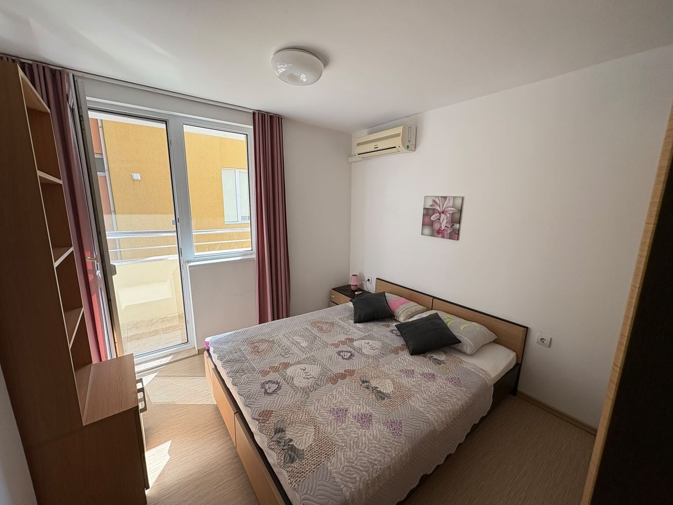 Pomorie – One-Bedroom Apartment in an Excellent Location, Just 400 Metres from the Sea