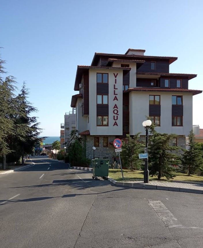 Seaside comfort just steps from the beach – one-bedroom apartment with sea view in Sveti Vlas