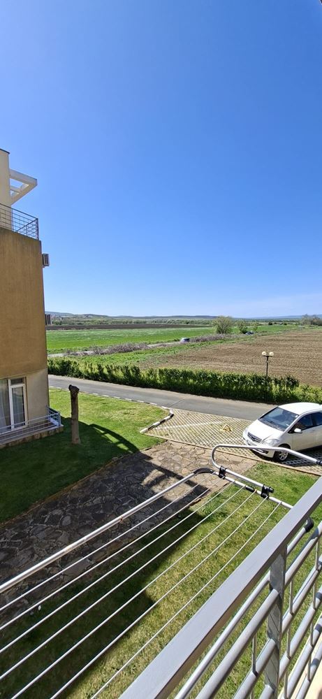 Spacious and bright one-bedroom apartment in a well-maintained complex near Sunny Beach