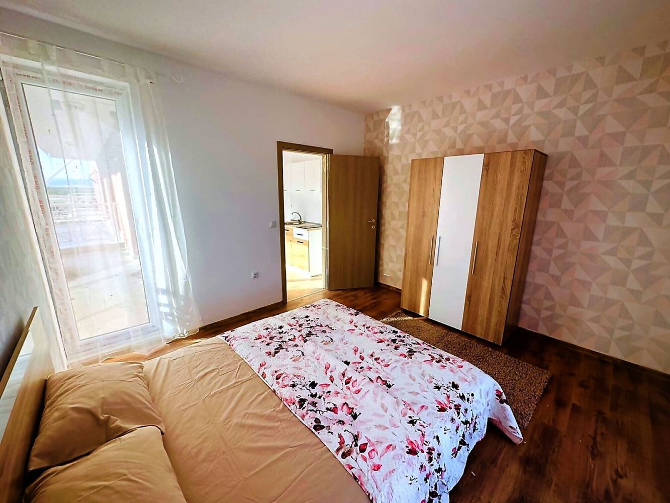 Cosy One-Bedroom Apartment with a Large Terrace in a Complex in Sunny Beach