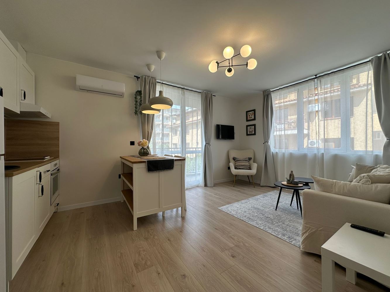 Luxuriously Furnished One-Bedroom Apartment with No Maintenance Fee in Sunny Beach
