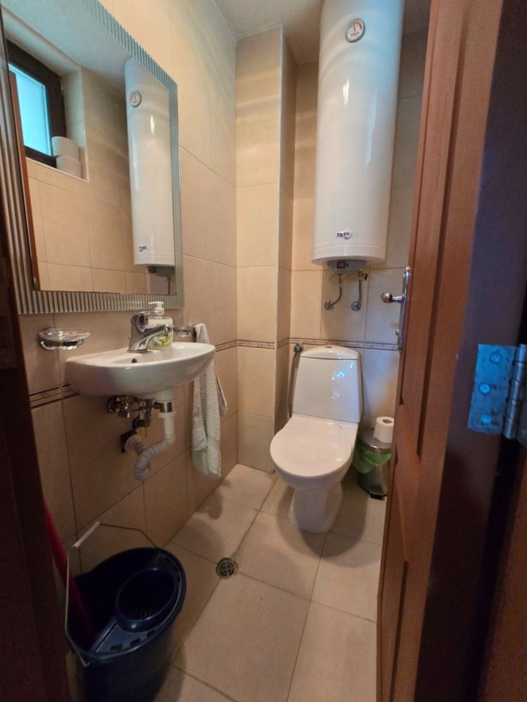 Spacious two-bedroom apartment in a modern complex with pools and excellent infrastructure – ready to move in or for investment