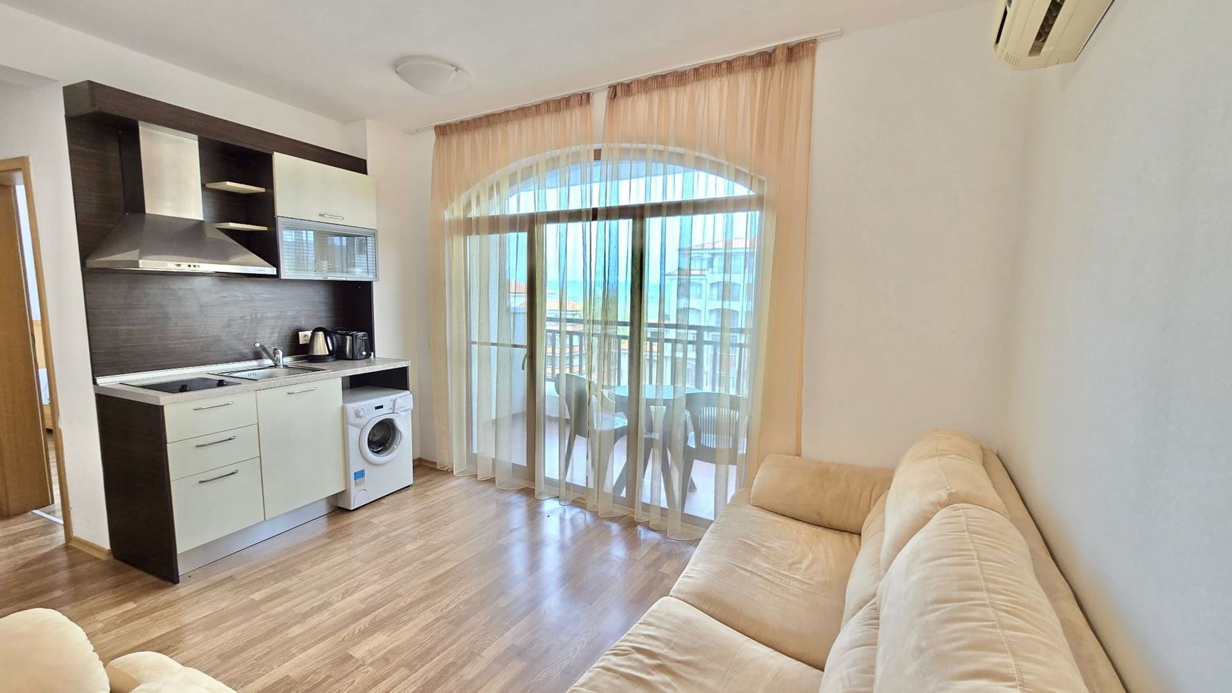 Attractive one-bedroom apartment with pool view in Aheloy