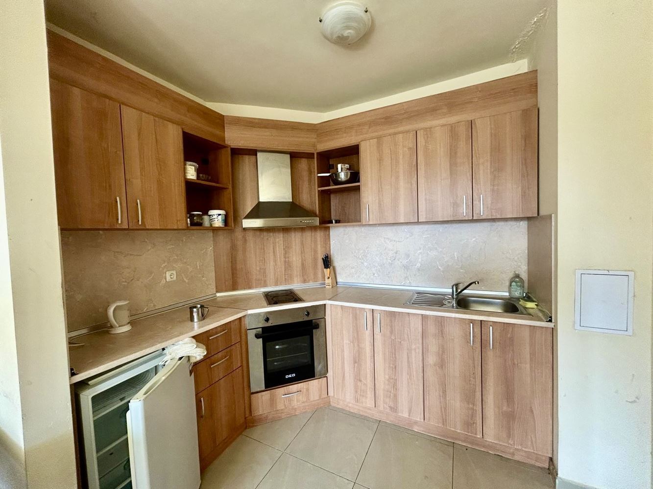 One-bedroom apartment in the central part of Sunny Beach with pool view