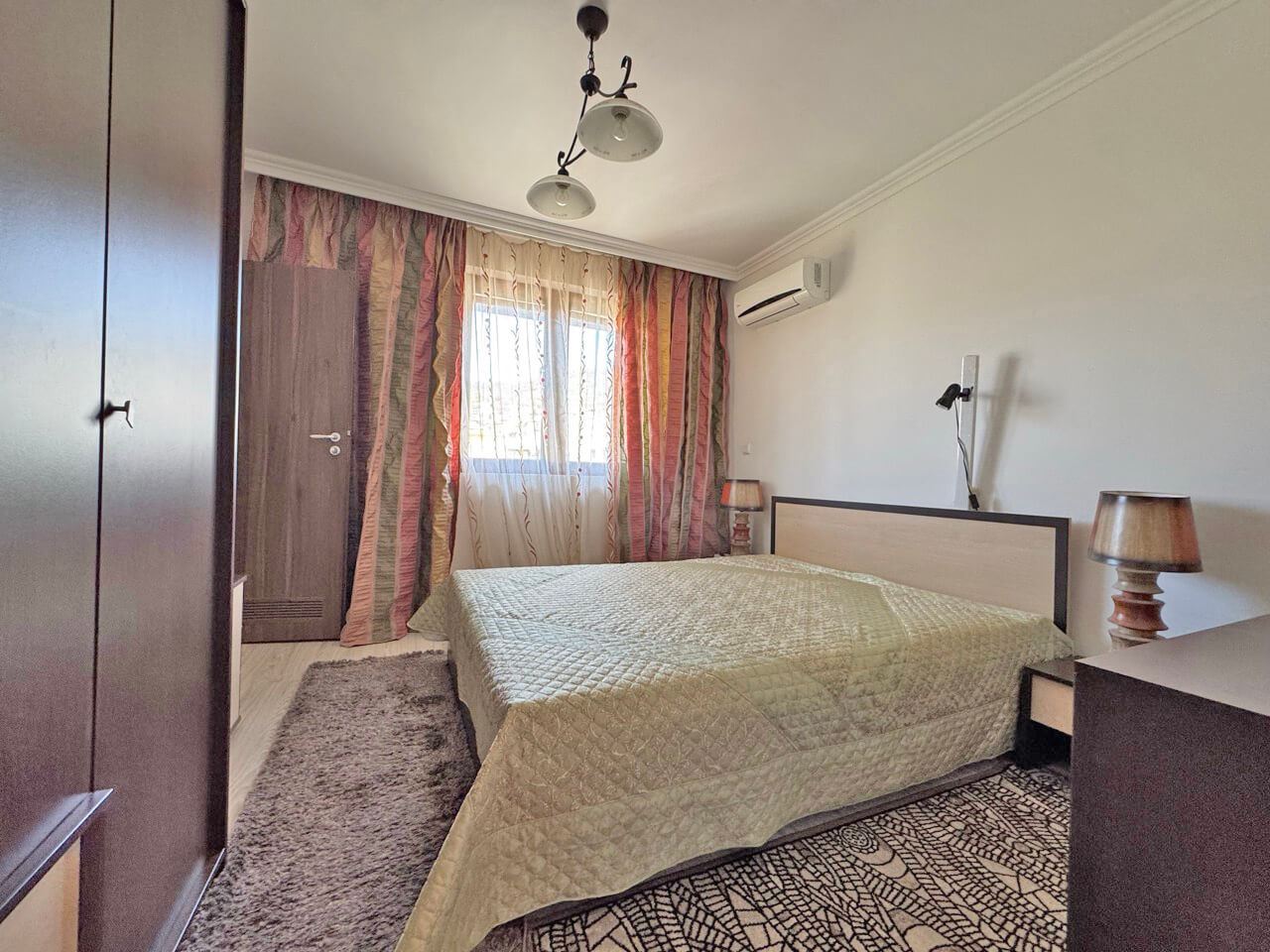 Spacious two-bedroom apartment in a boutique complex just meters from the sea in Sveti Vlas