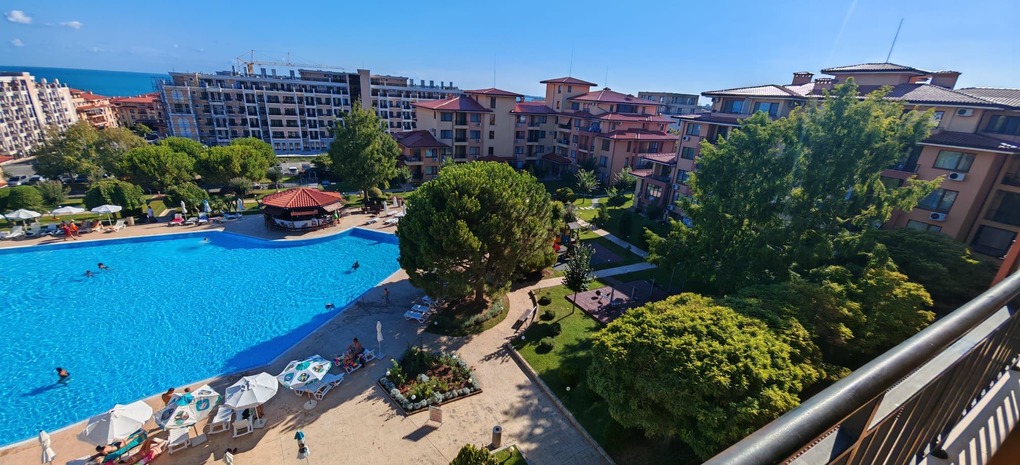 Panoramic sea and pool views – spacious apartment with two bedrooms in Sveti Vlas