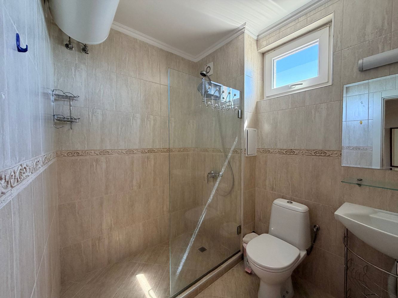Spacious one-bedroom apartment with panoramic sea view in Chernomorets – a ready home by the sea