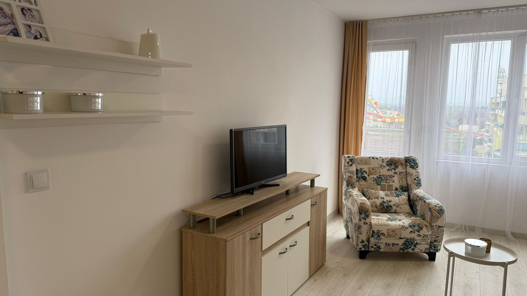 Spacious and Modern One-Bedroom Apartment with Full Amenities in Pomorie
