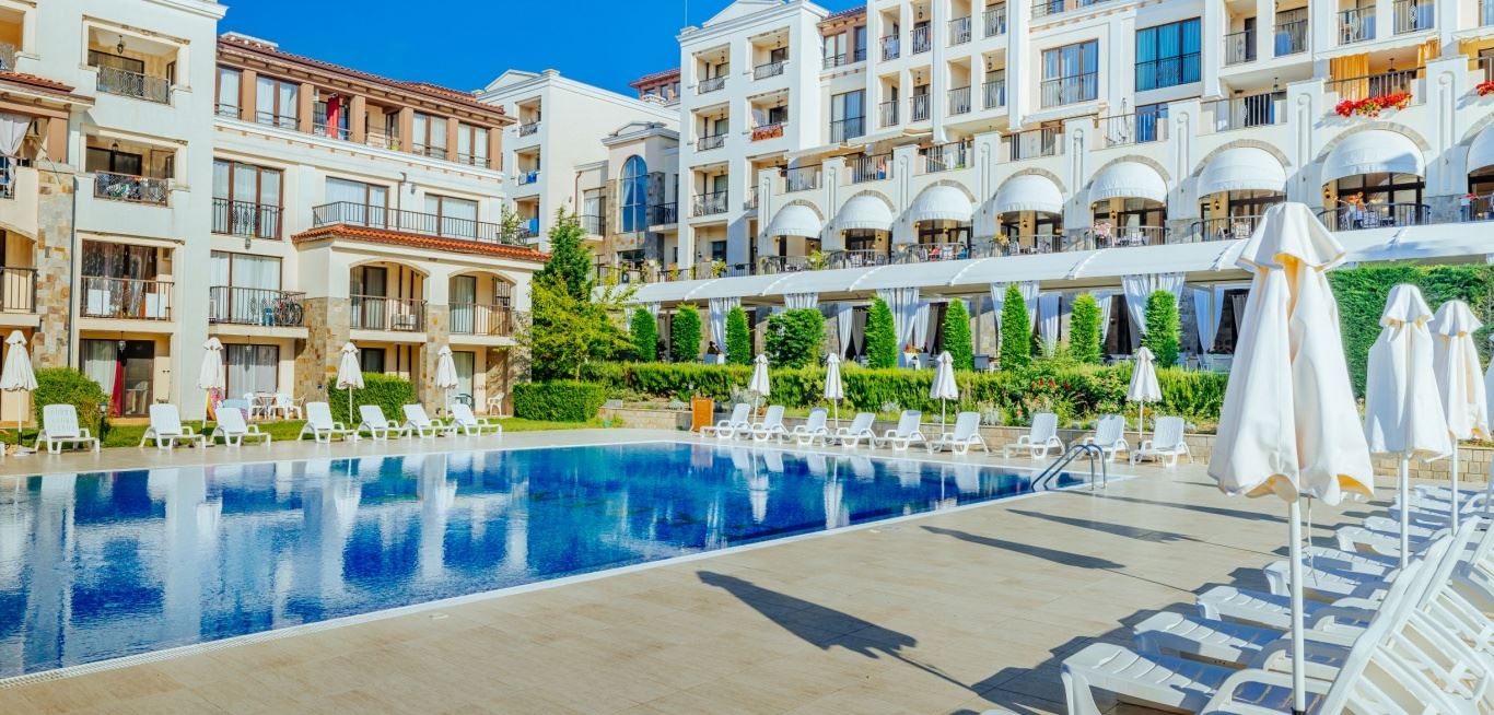 One-Bedroom Apartment with Partial Sea View in a Luxury Complex with Private Infrastructure in Sozopol