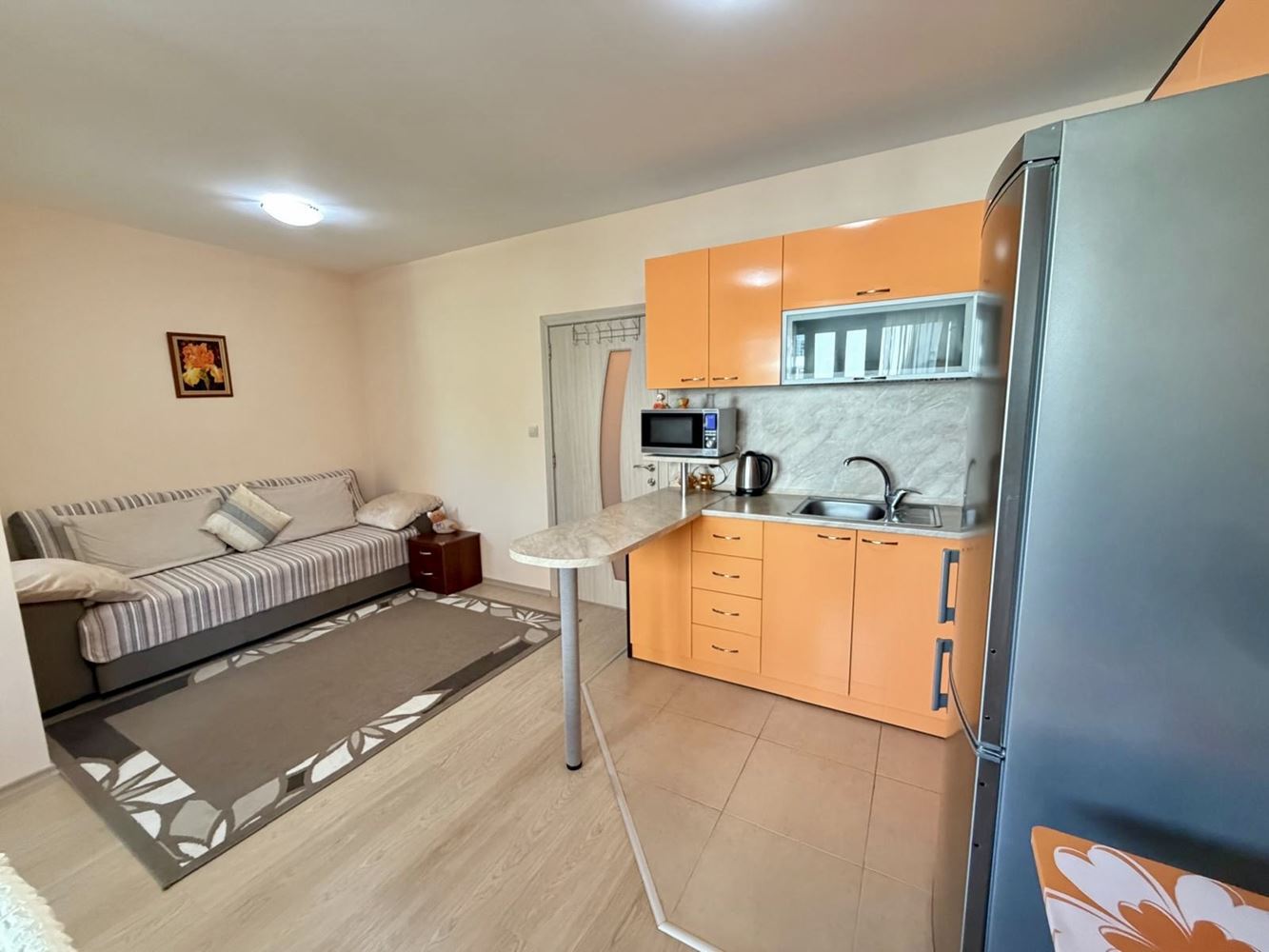 Sarafovo – Spacious One-Bedroom Apartment with Act 16, Minimal Maintenance Fee and Ready Furnishings