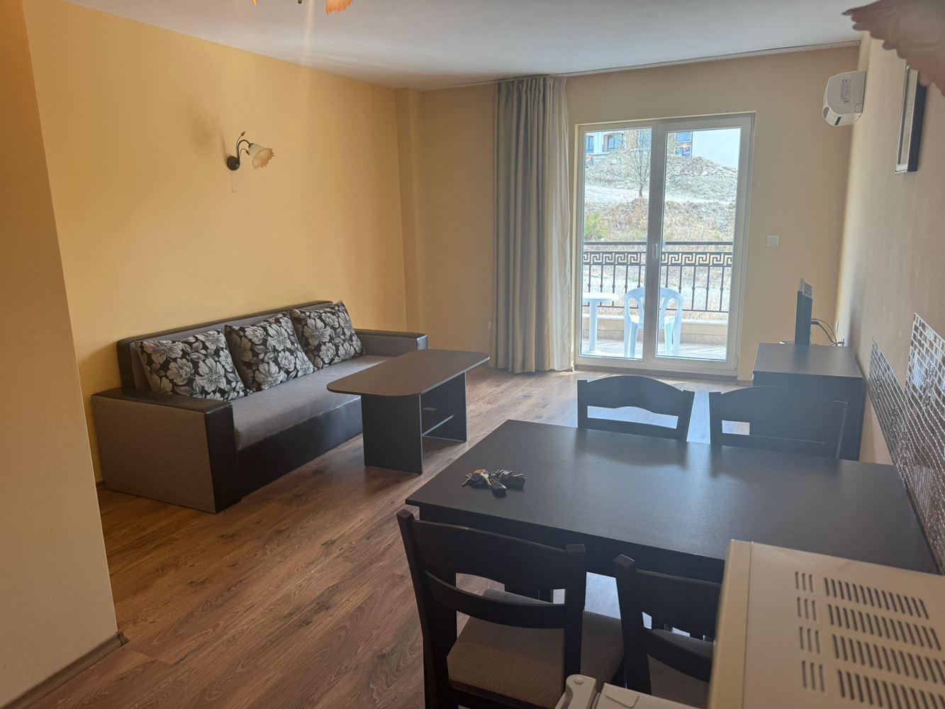 Spacious One-Bedroom Apartment in an Elegant Complex in Sunny Beach