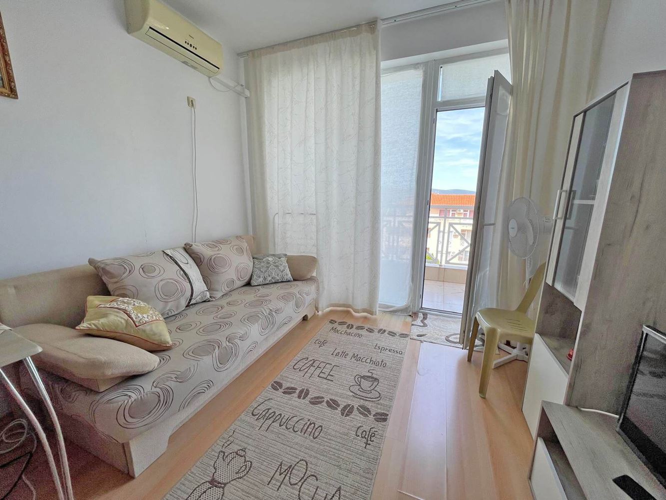 One-Bedroom Apartment with Pool View in Sunny Beach in a Complex with Rich Infrastructure