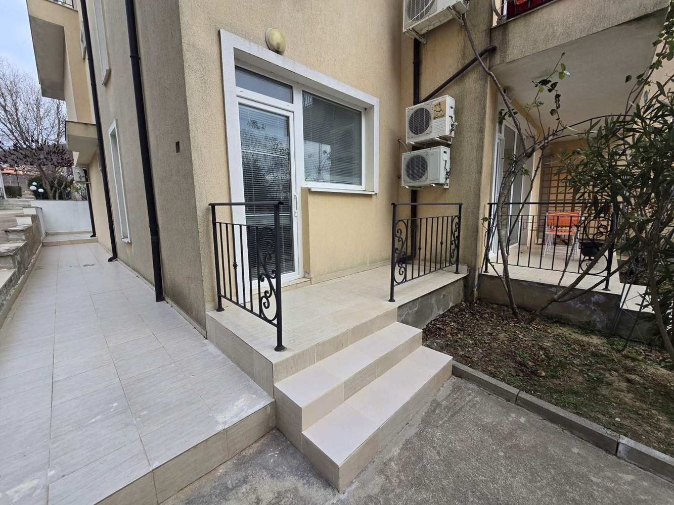 Cozy Studio with Private Entrance and Southwest Exposure – Peace and Comfort Near Sunny Beach