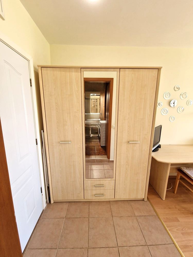 Furnished Studio with Pool View in an Excellent Complex Near the Aquapark in Sunny Beach