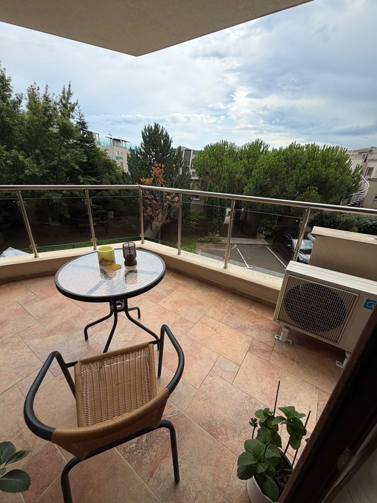 Stylish One-Bedroom Apartment in a Prestigious Complex in Sveti Vlas – Ready to Move In and with Complete Documents for a Fast Transaction
