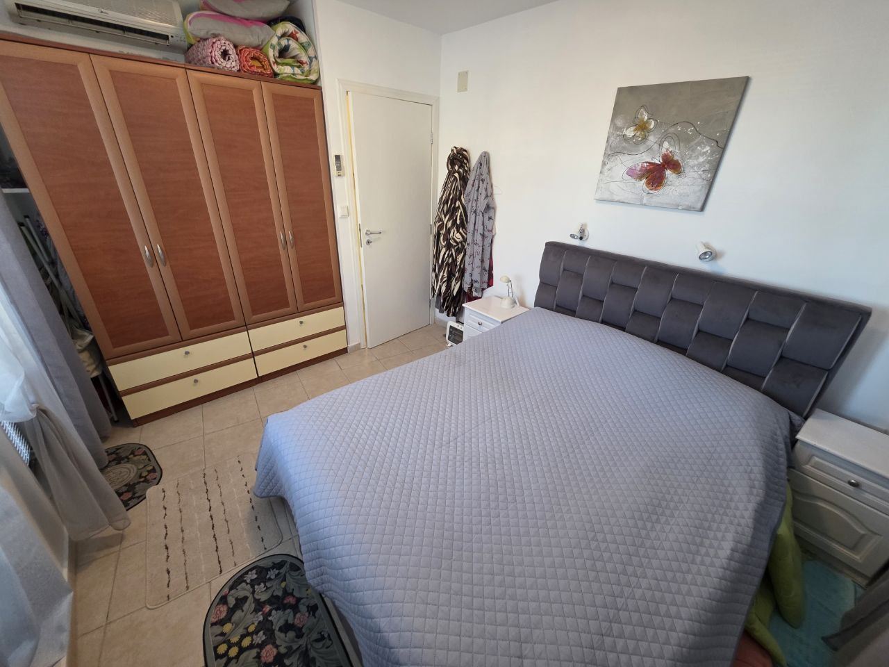 Spacious apartment with two bedrooms in a cozy complex 300 meters from the sea in Ravda