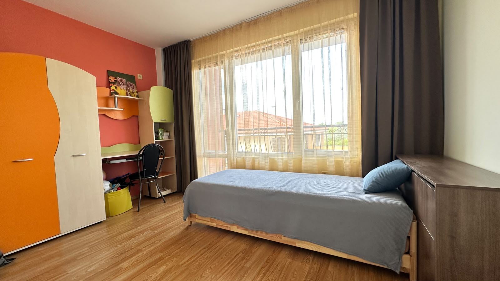 Bright two-bedroom apartment in a quiet area of Nessebar with a low maintenance fee