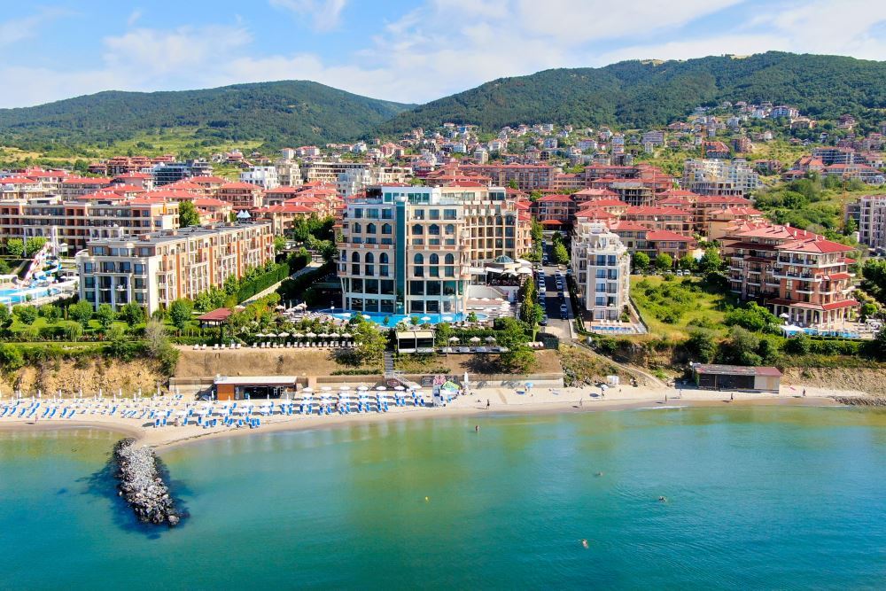 Luxury Studio with Sea View in the Heart of Sveti Vlas