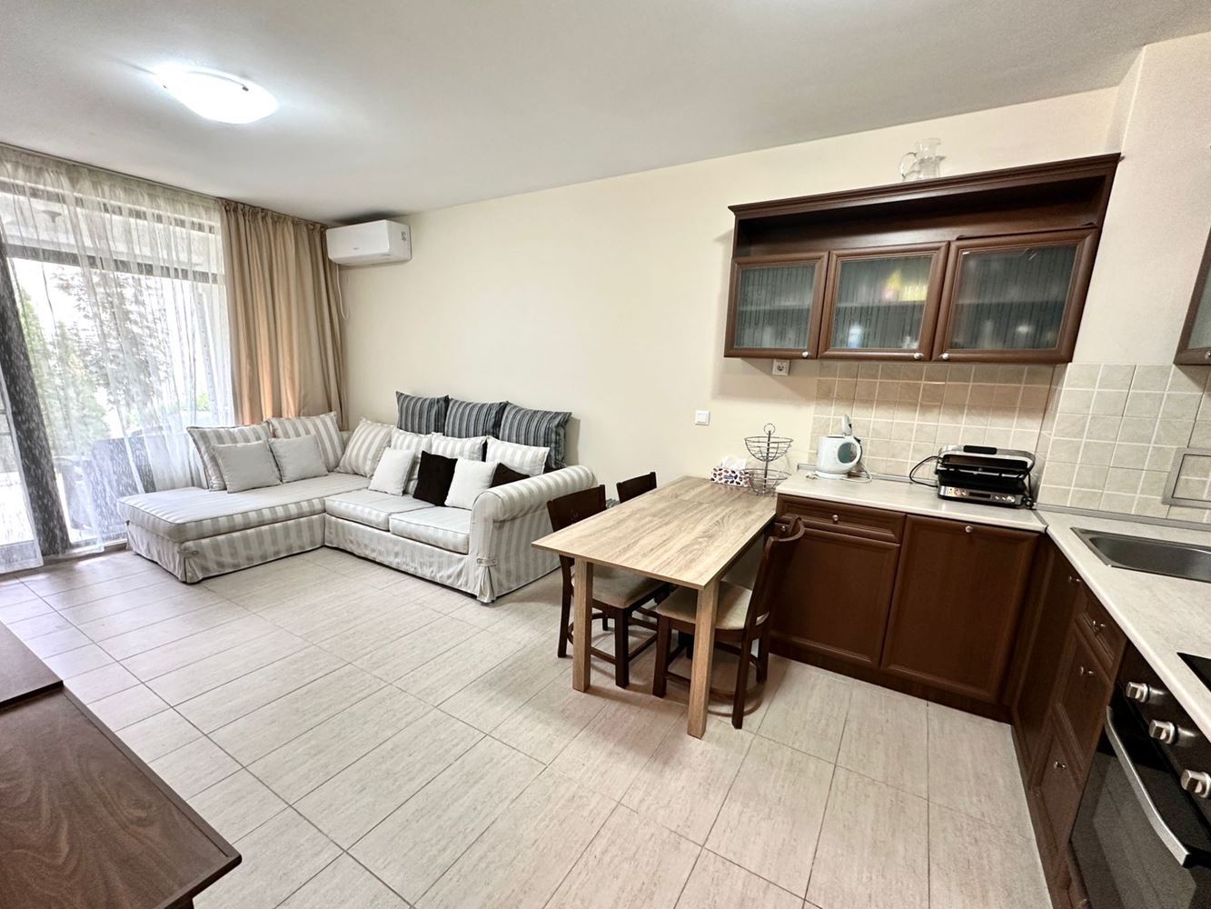 Cozy One-Bedroom Apartment Just Steps from Kavatsi Beach – Comfort, Tranquility and Mediterranean Atmosphere by the Sea