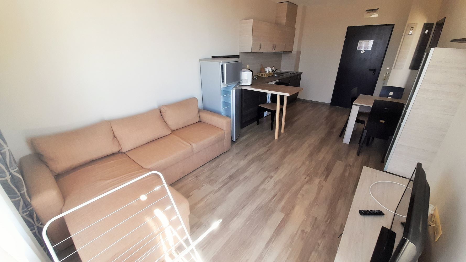 Attractive One-Bedroom Apartment with Sea and Mountain Views in Sveti Vlas