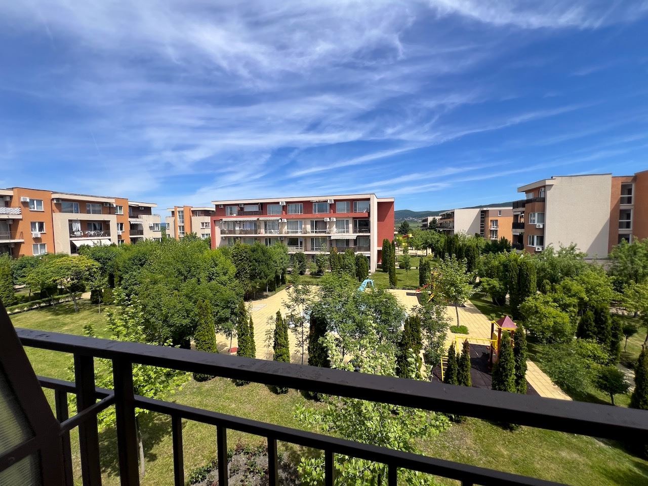 Spacious studio in Sunny Beach with an excellent location and an impressive complex – ready to move in or invest in
