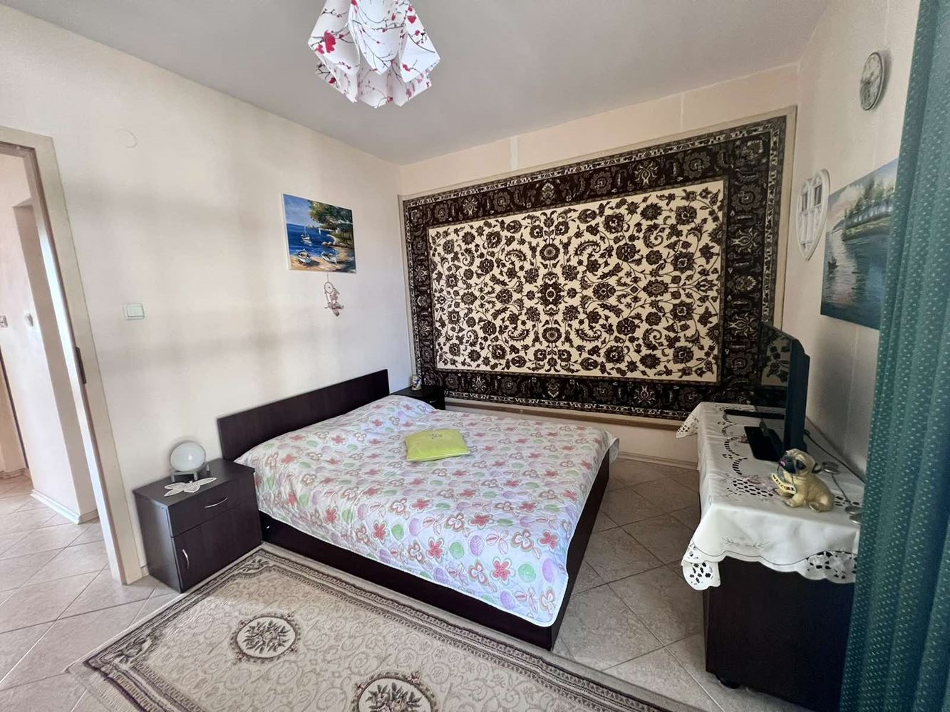 Spacious three-room apartment with two bedrooms and pool view in Sunny Beach