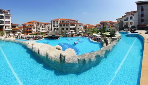 Spacious Two-Bedroom Apartment with Partial Sea Views in Aheloy