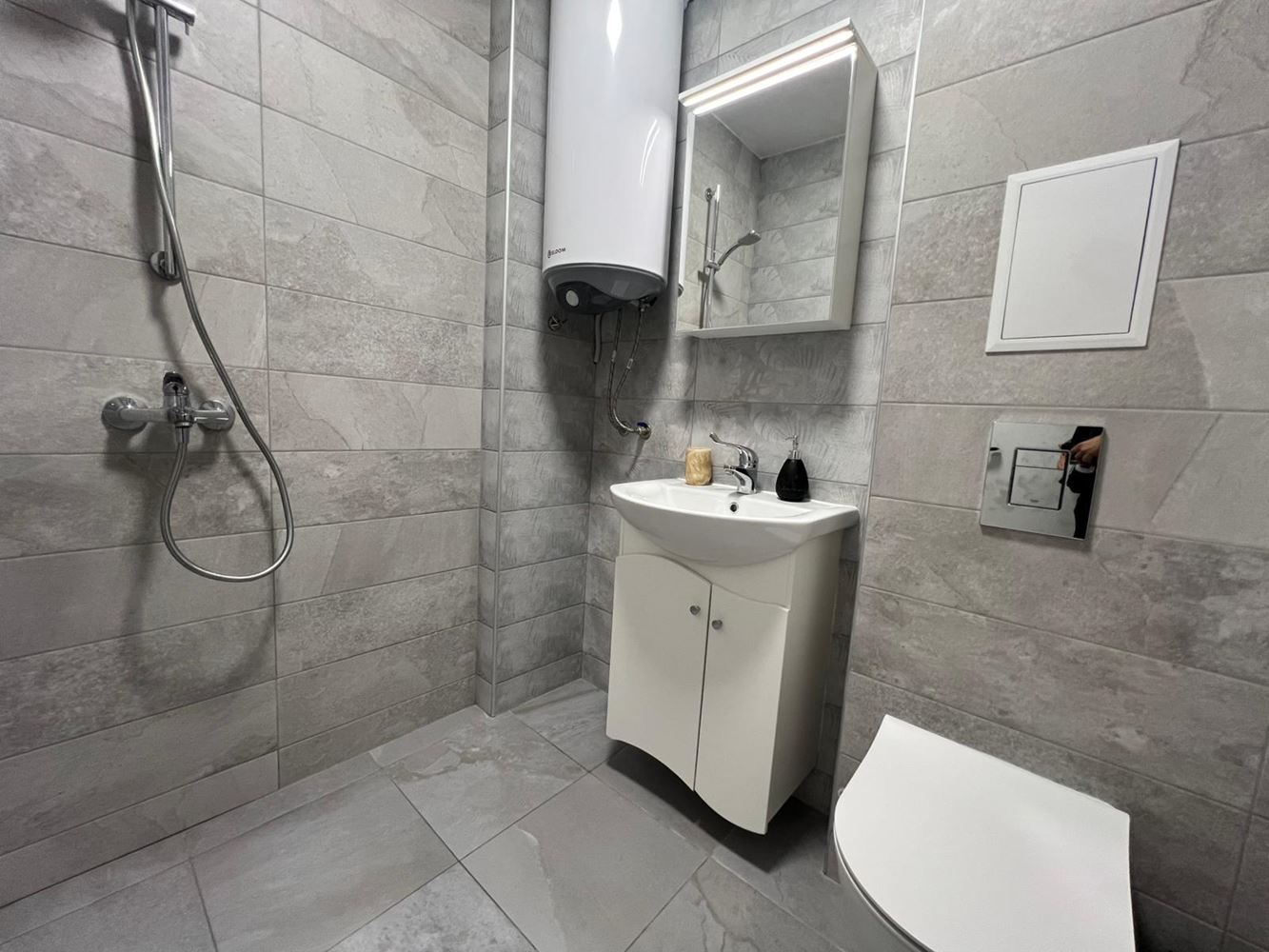 Spacious two-bedroom apartment with large terrace and parking space in Sozopol – near Harmani Beach