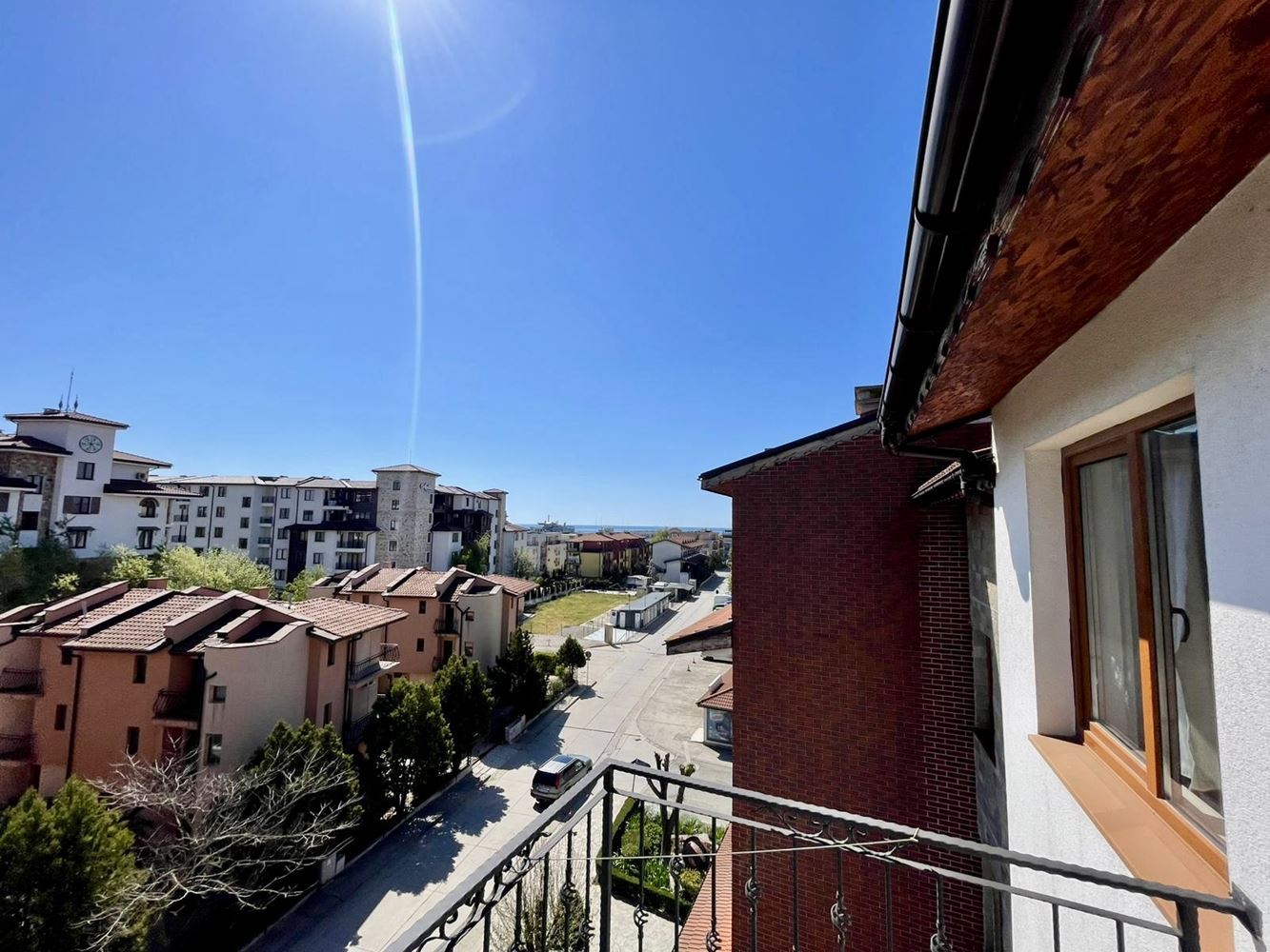 Studio with sea view in a prestigious complex between Nessebar and Ravda – excellent location and investment potential